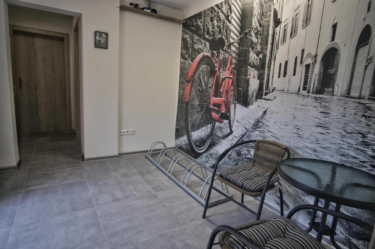 Bike Apartments 3 Hodrusa ภายนอก รูปภาพ